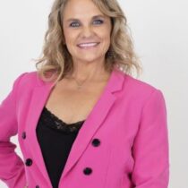 Tiffani Stanger, REALTOR and Broker serving O'ahu, Hawaii